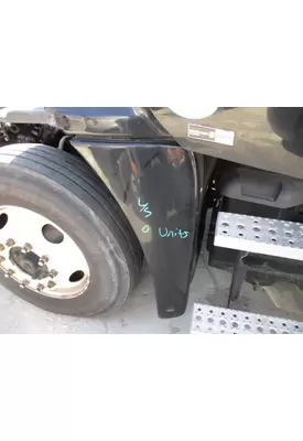 FREIGHTLINER CASCADIA 125 FENDER EXTENSION