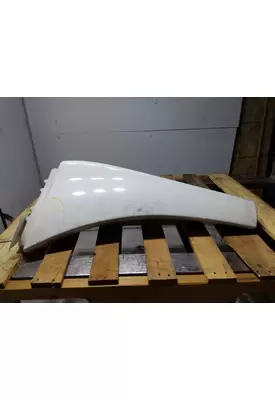 FREIGHTLINER CASCADIA 125 FENDER EXTENSION