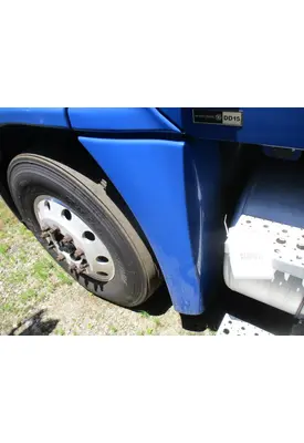 FREIGHTLINER CASCADIA 125 FENDER EXTENSION