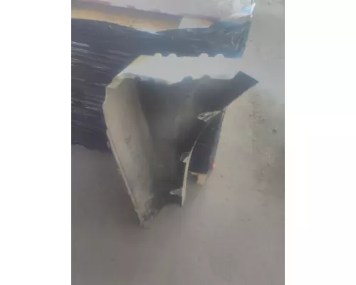 FREIGHTLINER CASCADIA 125 FENDER EXTENSION