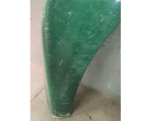 FREIGHTLINER CASCADIA 125 FENDER EXTENSION