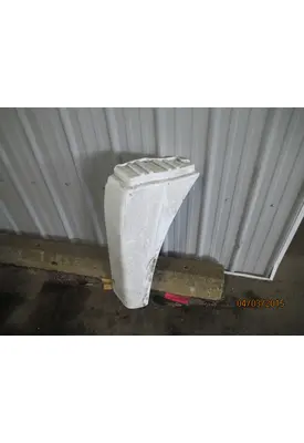 FREIGHTLINER CASCADIA 125 FENDER EXTENSION