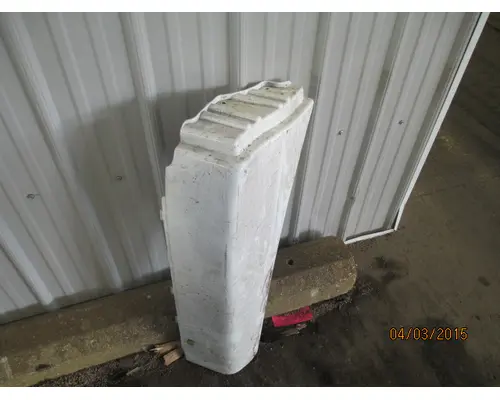 FREIGHTLINER CASCADIA 125 FENDER EXTENSION