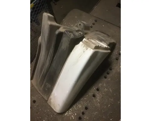 FREIGHTLINER CASCADIA 125 FENDER EXTENSION