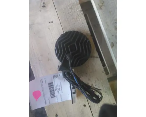 FREIGHTLINER CASCADIA 125 FOG LIGHT
