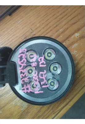 FREIGHTLINER CASCADIA 125 FOG LIGHT