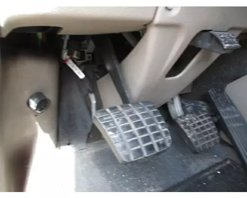 FREIGHTLINER CASCADIA 125 FOOT PEDAL