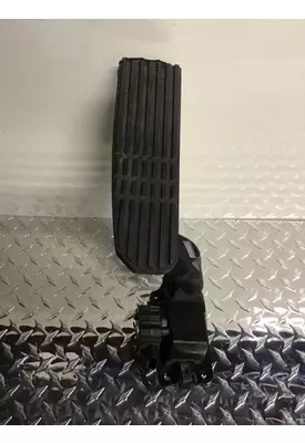 FREIGHTLINER CASCADIA 125 FOOT PEDAL