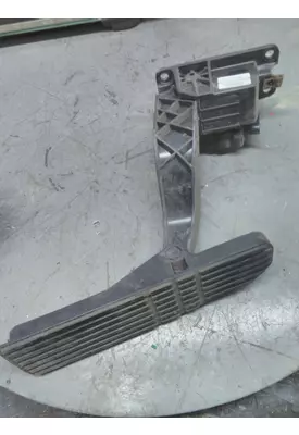 FREIGHTLINER CASCADIA 125 FOOT PEDAL