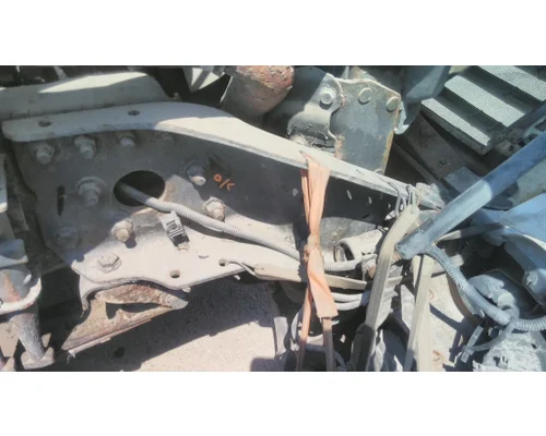 FREIGHTLINER CASCADIA 125 FRAME HORN