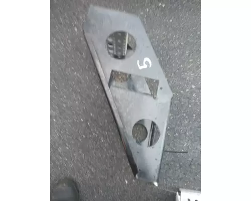 FREIGHTLINER CASCADIA 125 FRAME STEP