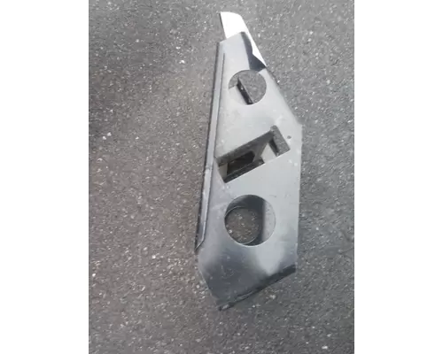 FREIGHTLINER CASCADIA 125 FRAME STEP