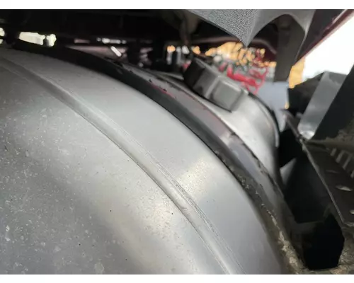 FREIGHTLINER CASCADIA 125 FUEL TANK