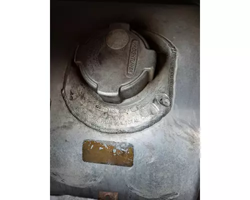 FREIGHTLINER CASCADIA 125 FUEL TANK