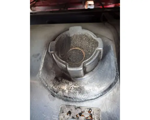 FREIGHTLINER CASCADIA 125 FUEL TANK