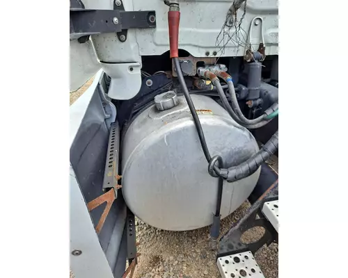 FREIGHTLINER CASCADIA 125 FUEL TANK