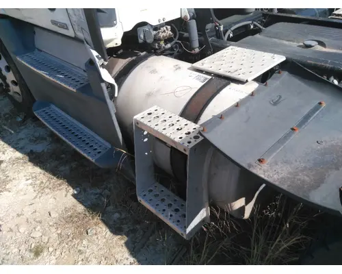 FREIGHTLINER CASCADIA 125 FUEL TANK