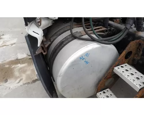 FREIGHTLINER CASCADIA 125 FUEL TANK