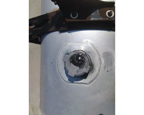 FREIGHTLINER CASCADIA 125 FUEL TANK