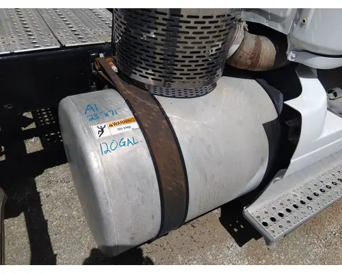FREIGHTLINER CASCADIA 125 FUEL TANK