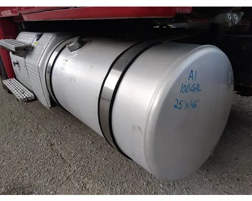 FREIGHTLINER CASCADIA 125 FUEL TANK