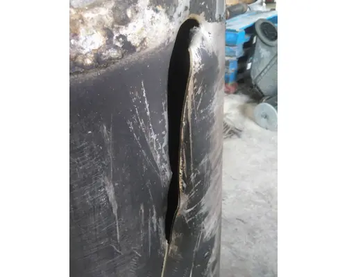 FREIGHTLINER CASCADIA 125 FUEL TANK