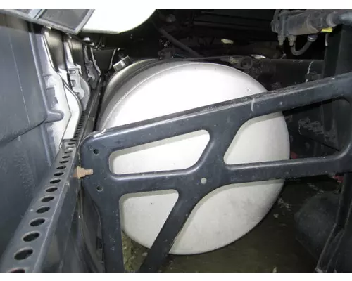 FREIGHTLINER CASCADIA 125 FUEL TANK