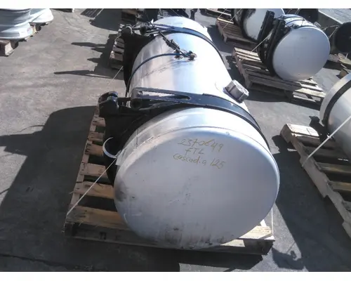 FREIGHTLINER CASCADIA 125 FUEL TANK