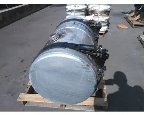 FREIGHTLINER CASCADIA 125 FUEL TANK