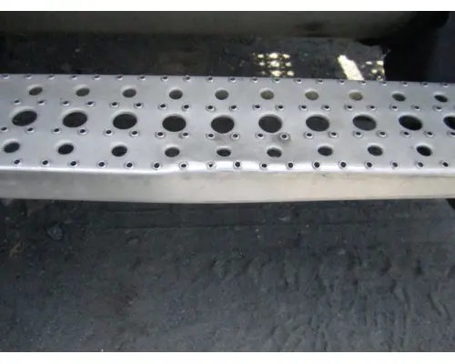 FREIGHTLINER CASCADIA 125 FUEL TANK