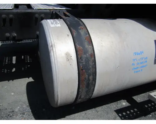 FREIGHTLINER CASCADIA 125 FUEL TANK