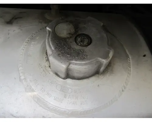 FREIGHTLINER CASCADIA 125 FUEL TANK