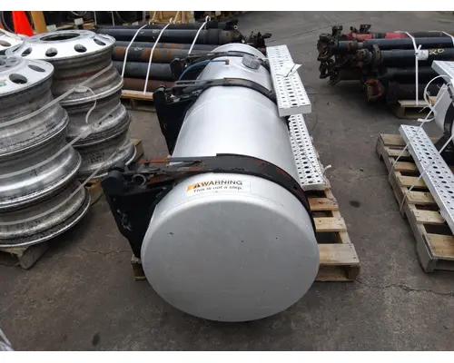 FREIGHTLINER CASCADIA 125 FUEL TANK