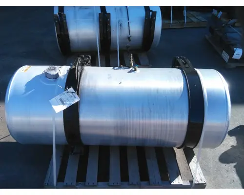 FREIGHTLINER CASCADIA 125 FUEL TANK