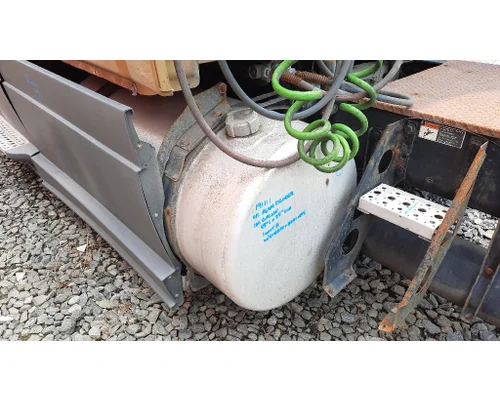 FREIGHTLINER CASCADIA 125 FUEL TANK