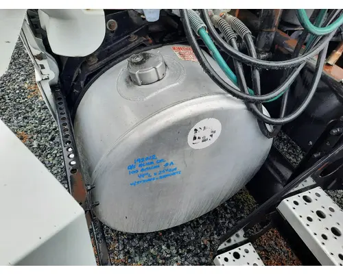 FREIGHTLINER CASCADIA 125 FUEL TANK