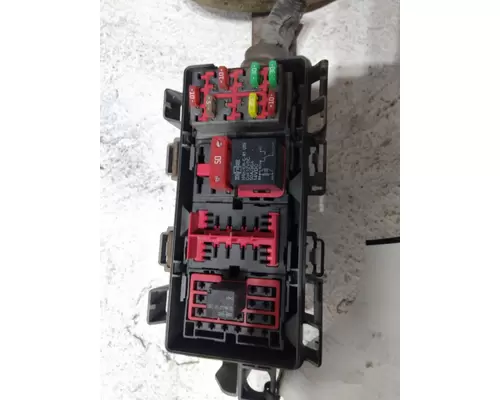 FREIGHTLINER CASCADIA 125 FUSE BOX
