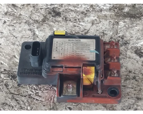 FREIGHTLINER CASCADIA 125 FUSE BOX