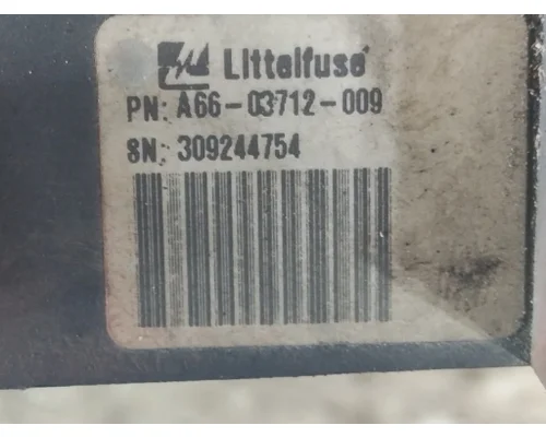 FREIGHTLINER CASCADIA 125 FUSE BOX
