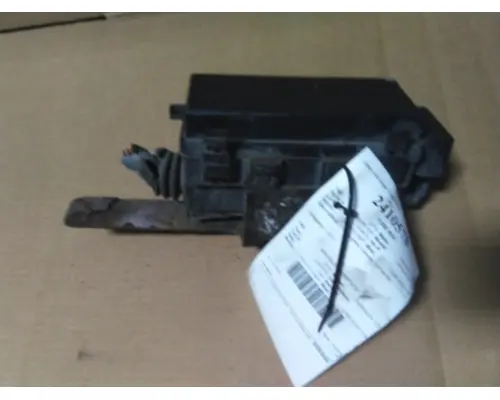 FREIGHTLINER CASCADIA 125 FUSE BOX