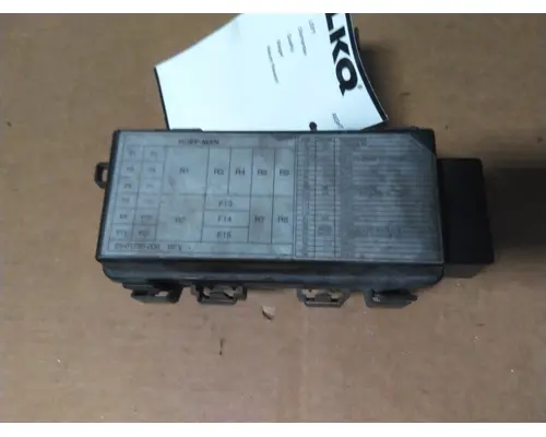 FREIGHTLINER CASCADIA 125 FUSE BOX