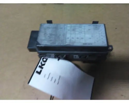 FREIGHTLINER CASCADIA 125 FUSE BOX