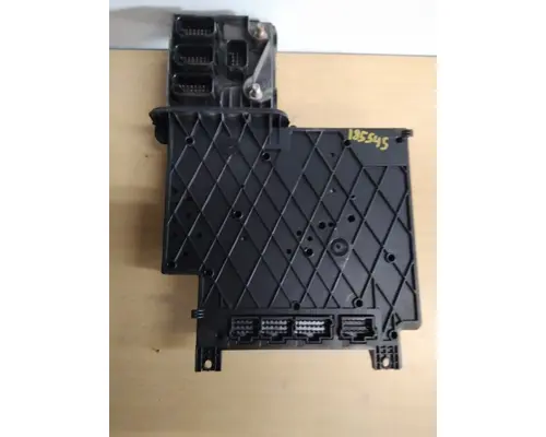 FREIGHTLINER CASCADIA 125 FUSE BOX