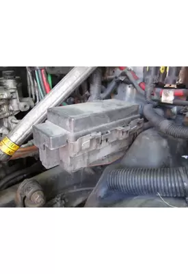 FREIGHTLINER CASCADIA 125 FUSE BOX