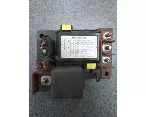 FREIGHTLINER CASCADIA 125 FUSE BOX