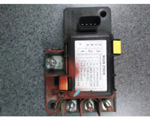 FREIGHTLINER CASCADIA 125 FUSE BOX