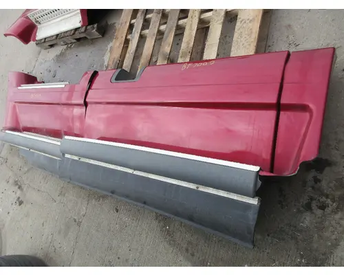 FREIGHTLINER CASCADIA 125 Fairing, Skirt (SideTank)