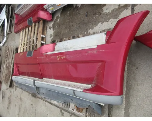 FREIGHTLINER CASCADIA 125 Fairing, Skirt (SideTank)