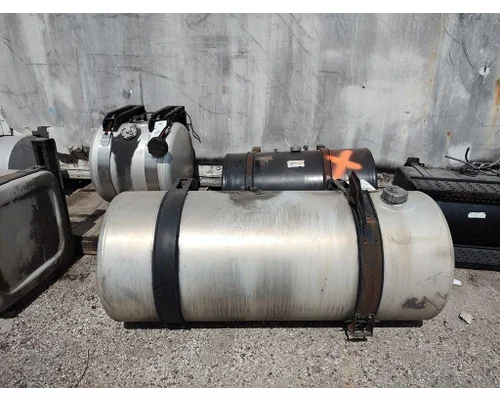 FREIGHTLINER CASCADIA 125 Fuel Tank
