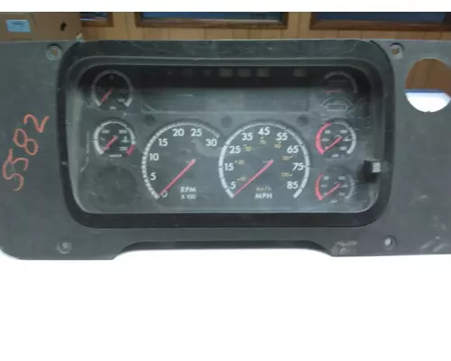 FREIGHTLINER CASCADIA 125 GAUGE CLUSTER